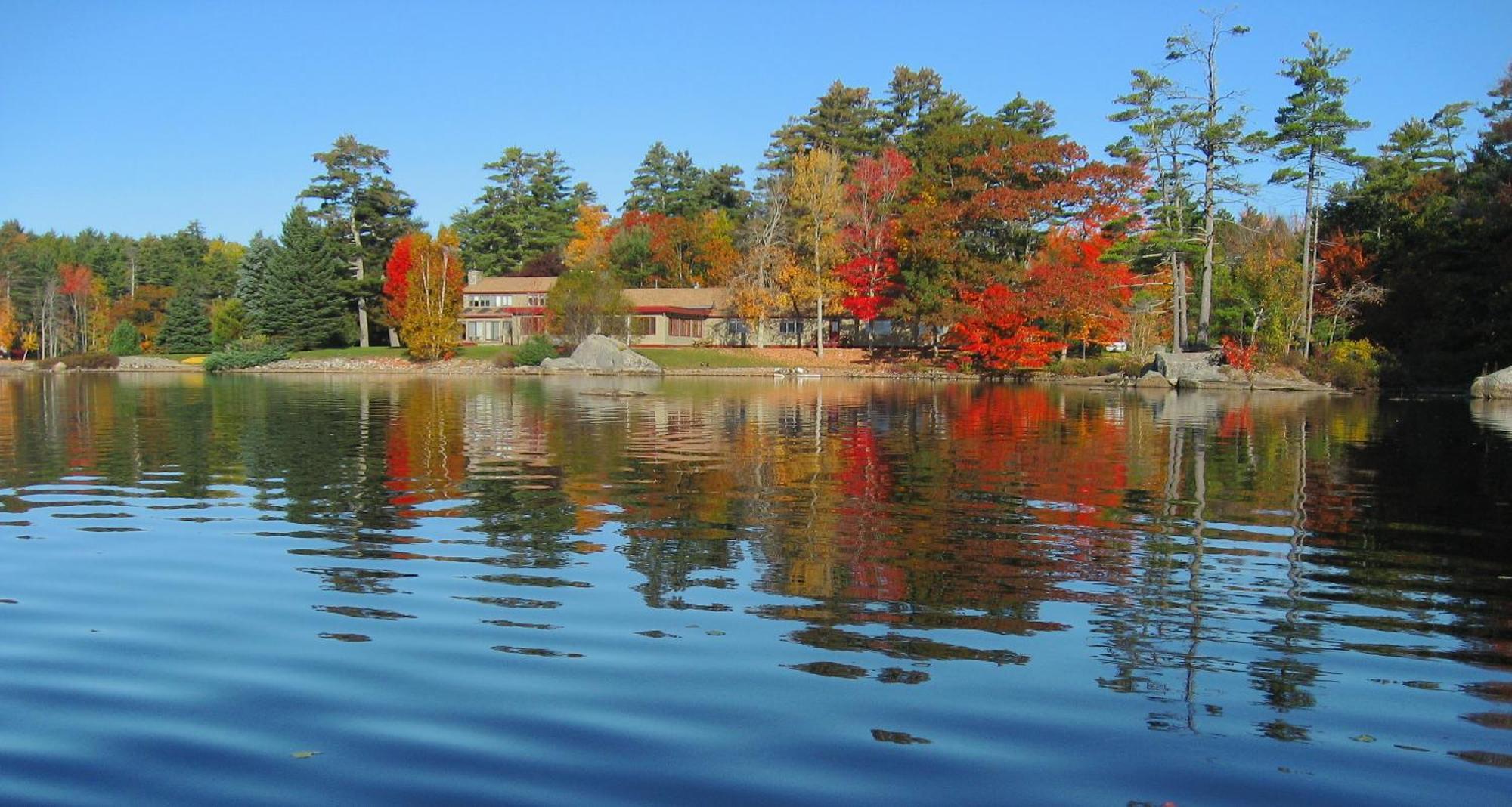 Alamoosook Lakeside Inn Orland Ngoại thất bức ảnh